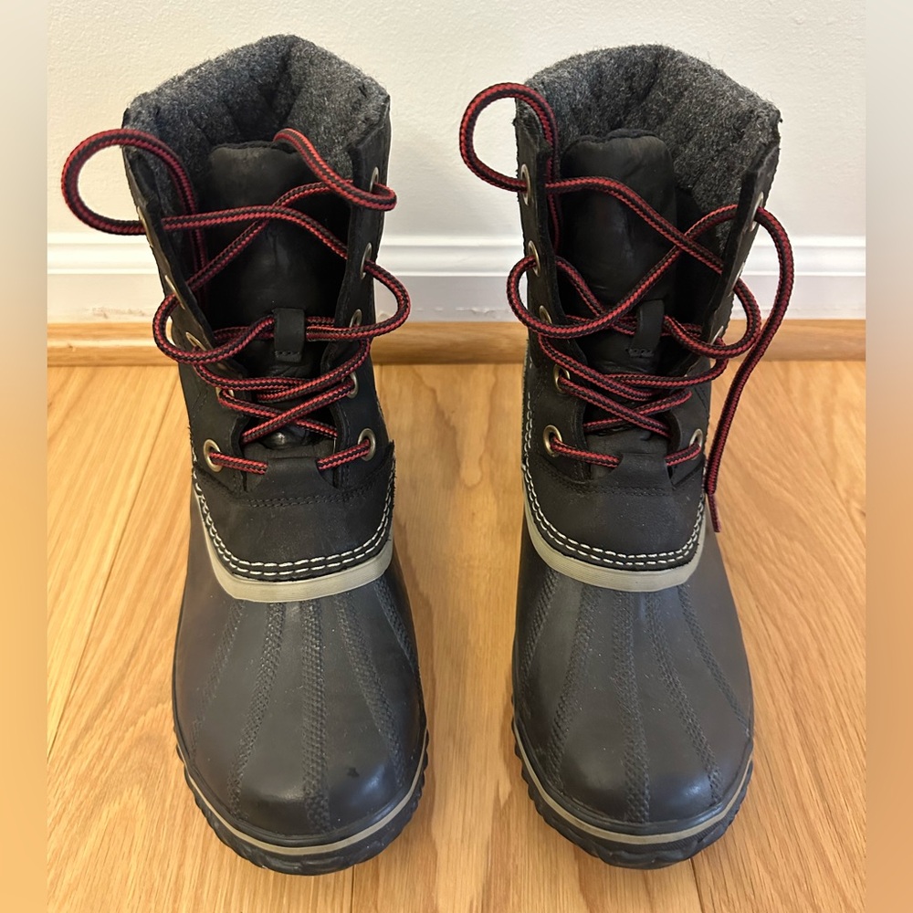 Sorel Duck Boot Style Snow Boots – Thermal Lined, Red Laces, Size 10